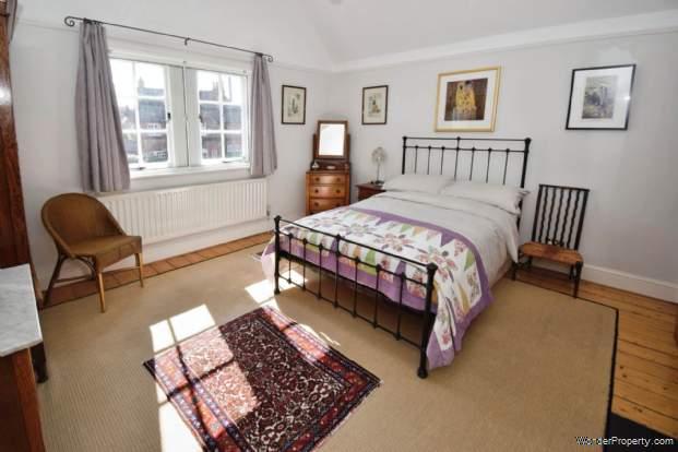 Main Photo