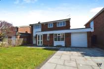 Main Photo of a 4 bedroom  Detached House for sale