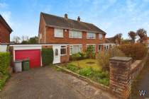 Main Photo of a 3 bedroom  Semi Detached House for sale