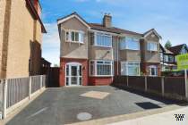 Main Photo of a 3 bedroom  Semi Detached House for sale