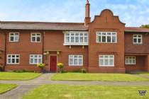Main Photo of a 2 bedroom  Flat for sale