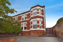 Main Photo of a 5 bedroom  Semi Detached House for sale