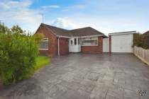 Main Photo of a 2 bedroom  Detached Bungalow for sale