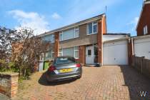 Main Photo of a 3 bedroom  Semi Detached House for sale