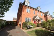 Main Photo of a 3 bedroom  Semi Detached House for sale