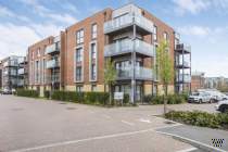 Main Photo of a 1 bedroom  Flat to rent