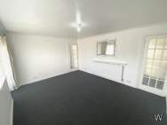 Main Photo of a 3 bedroom  Flat to rent
