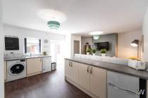 Main Photo of a 6 bedroom  House Share for sale