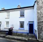 Main Photo of a 2 bedroom  Terraced House for sale