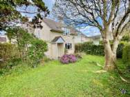 Main Photo of a 2 bedroom  Semi Detached House for sale