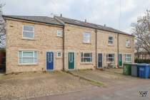 Main Photo of a 4 bedroom  Town House to rent