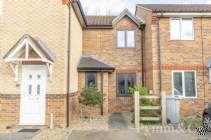 Main Photo of a 1 bedroom  Terraced House for sale