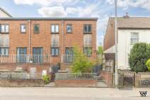Main Photo of a 2 bedroom  End of Terrace House for sale