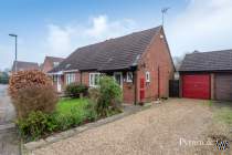 Main Photo of a 3 bedroom  Semi Detached House for sale