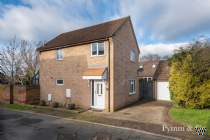 Main Photo of a 3 bedroom  Detached House for sale