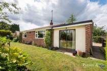 Main Photo of a 3 bedroom  Detached Bungalow for sale