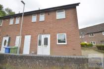 Main Photo of a 3 bedroom  End of Terrace House to rent