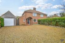 Main Photo of a 3 bedroom  Semi Detached House to rent