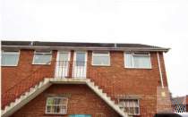 Main Photo of a 2 bedroom  Flat to rent