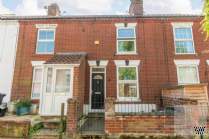 Main Photo of a 3 bedroom  Terraced House to rent