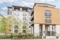 Main Photo of a 2 bedroom  Flat to rent