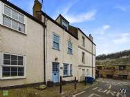 Main Photo of a 3 bedroom  Terraced House for sale