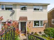 Main Photo of a 3 bedroom  End of Terrace House for sale