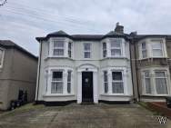 Main Photo of a 2 bedroom  Flat for sale