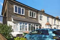 Main Photo of a 2 bedroom  Flat for sale
