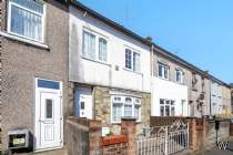 Main Photo of a 3 bedroom  Terraced House for sale