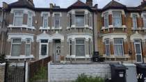 Main Photo of a 3 bedroom  Terraced House for sale