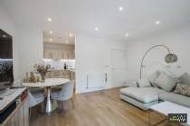Main Photo of a 1 bedroom  Flat for sale