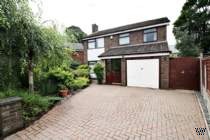 Main Photo of a 4 bedroom  Detached House for sale