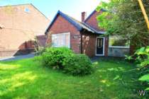 Main Photo of a 3 bedroom  Bungalow for sale