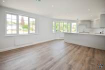 Main Photo of a 2 bedroom  Flat for sale