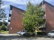 Main Photo of a 2 bedroom  Apartment for sale