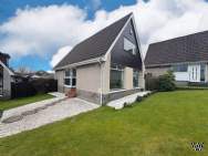 Main Photo of a 3 bedroom  Detached House to rent