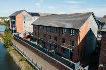 Main Photo of a 4 bedroom  Town House for sale
