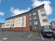 Main Photo of a 2 bedroom  Flat to rent