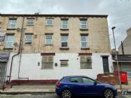 Main Photo of a 2 bedroom  Flat Share to rent