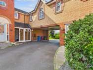 Main Photo of a 3 bedroom  End of Terrace House for sale