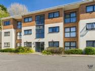 Main Photo of a 2 bedroom  Apartment for sale