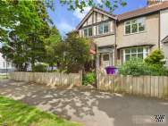 Main Photo of a 3 bedroom  Semi Detached House for sale