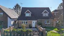 Main Photo of a 3 bedroom  Semi Detached House for sale