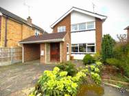 Main Photo of a 4 bedroom  Detached House to rent