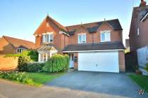 Main Photo of a 5 bedroom  Detached House for sale