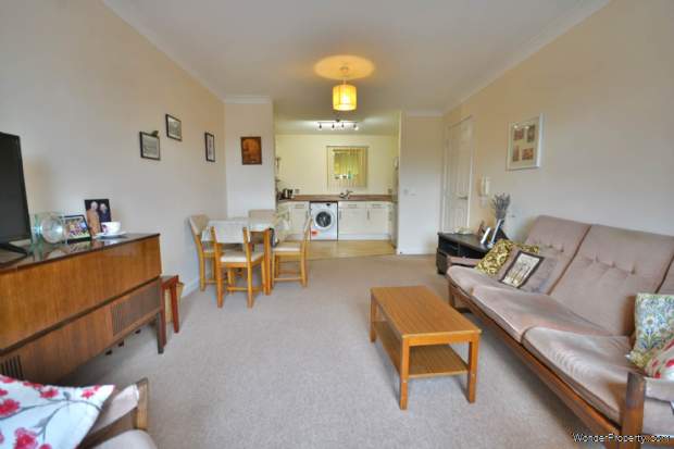 Main Photo