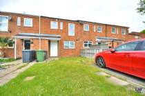 Main Photo of a 3 bedroom  Terraced House for sale