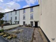 Main Photo of a 3 bedroom  Terraced House for sale