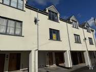 Main Photo of a 2 bedroom  Town House for sale
